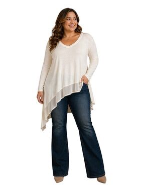 Lane Bryant Asymmetrical Sheer Hem Top 14/16 Cream Long Sleeve Tunic Plus Size